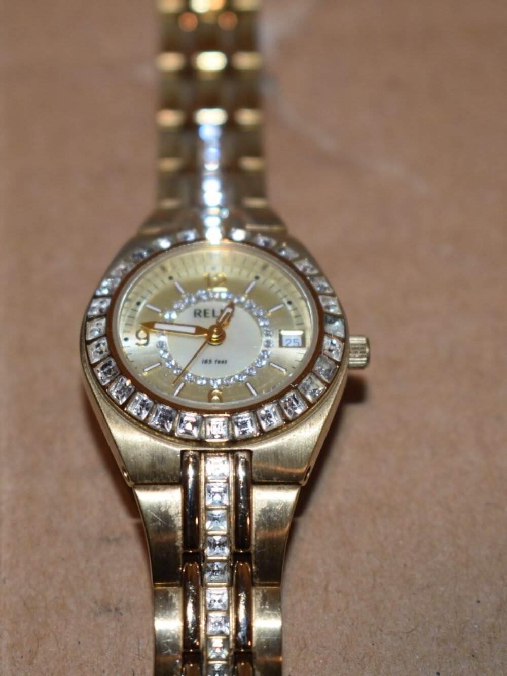 Relic By Fossil Womens Gold Tone Bracelet Watch Zr11778